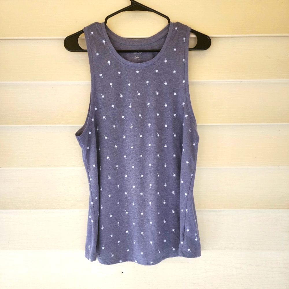 Old Navy Active women's blouse size large.